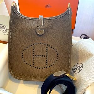 Authentic Hermes Everlyn TPM 16